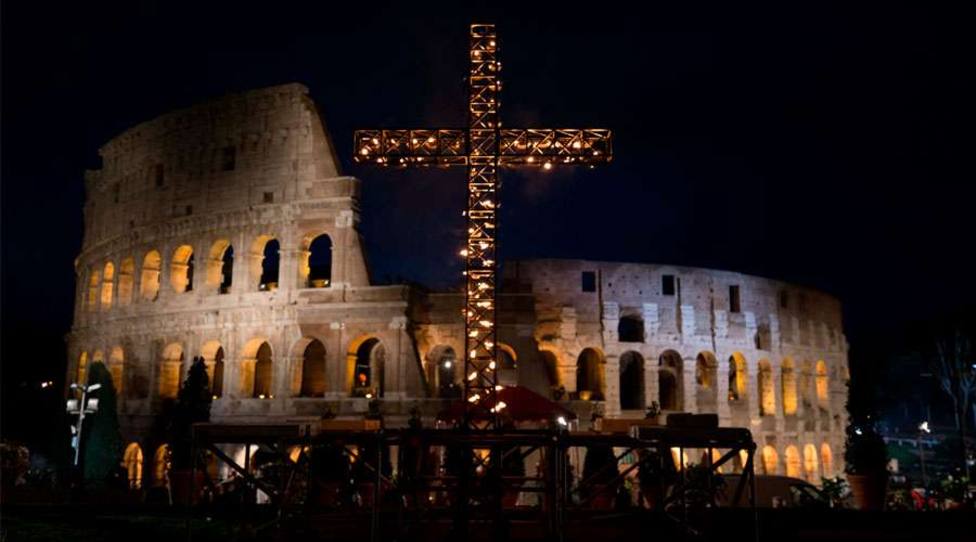 Vaticano Meditaciones Y Oraciones Del V A Crucis Ser N Elaboradas Por